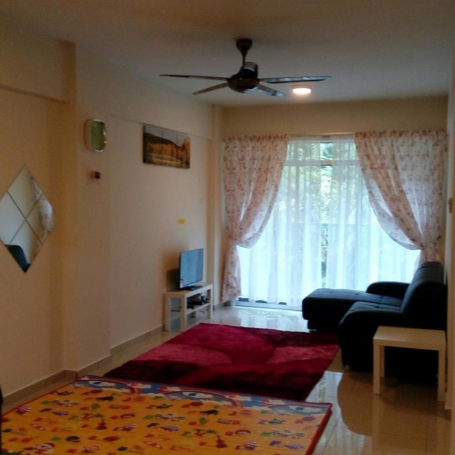 Azizi&Yati Muslim Homestay 金马仑高原 外观 照片