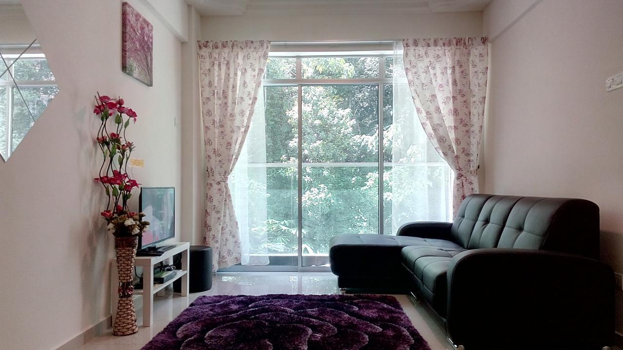 Azizi&Yati Muslim Homestay 金马仑高原 外观 照片