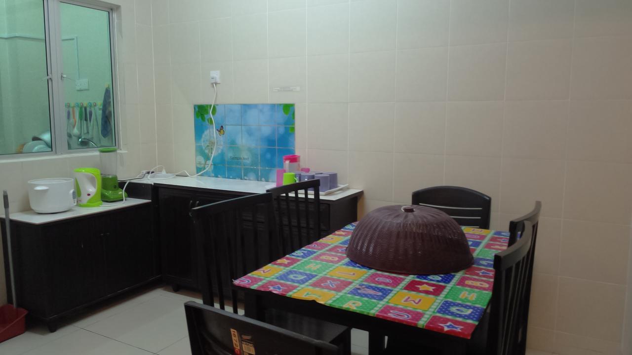 Azizi&Yati Muslim Homestay 金马仑高原 外观 照片