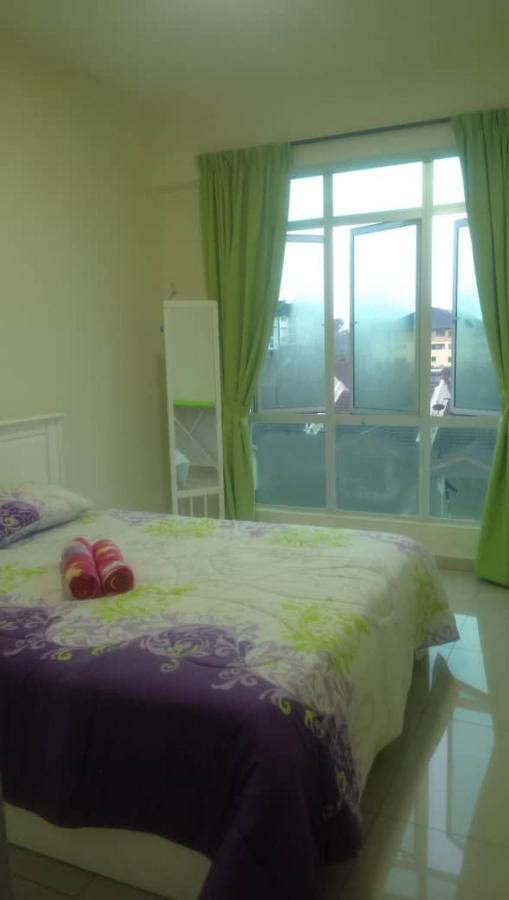 Azizi&Yati Muslim Homestay 金马仑高原 外观 照片